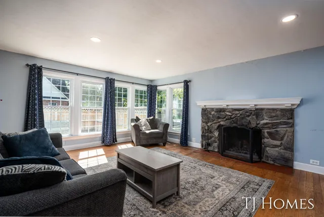 $264,900 | 8966 Holton-Duck Lake Road, Holton, MI 49425