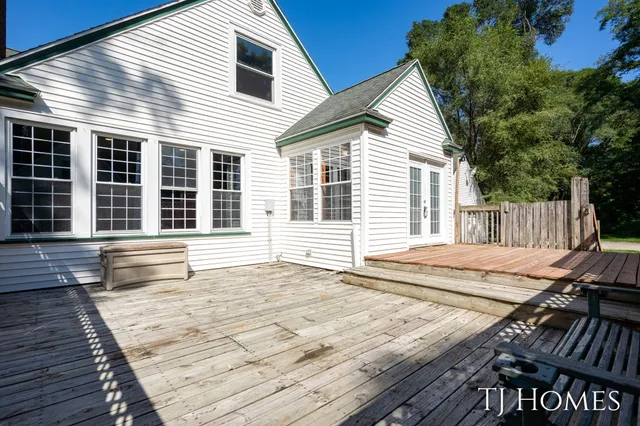 $264,900 | 8966 Holton-Duck Lake Road, Holton, MI 49425