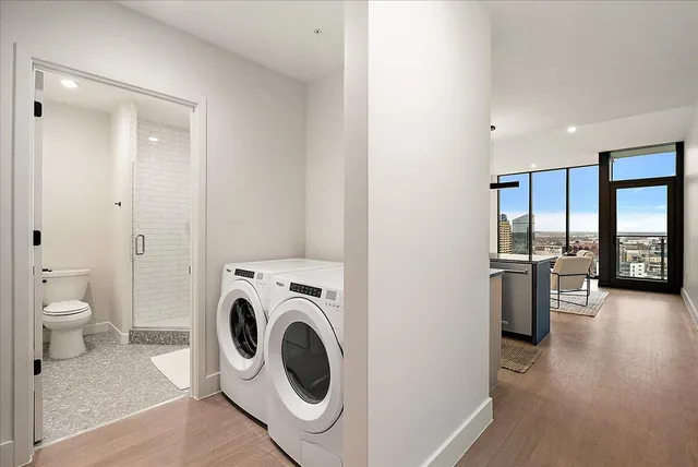 $575,000 | 144 Oakes Street Southwest, Unit 1905, Grand Rapids, MI 49503