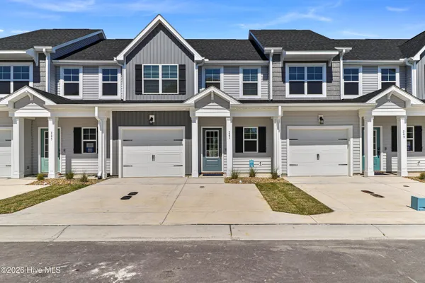 $379,900 | 245 Cline Way, Unit 112 1809 LIVE OAK, Beaufort, NC 28516