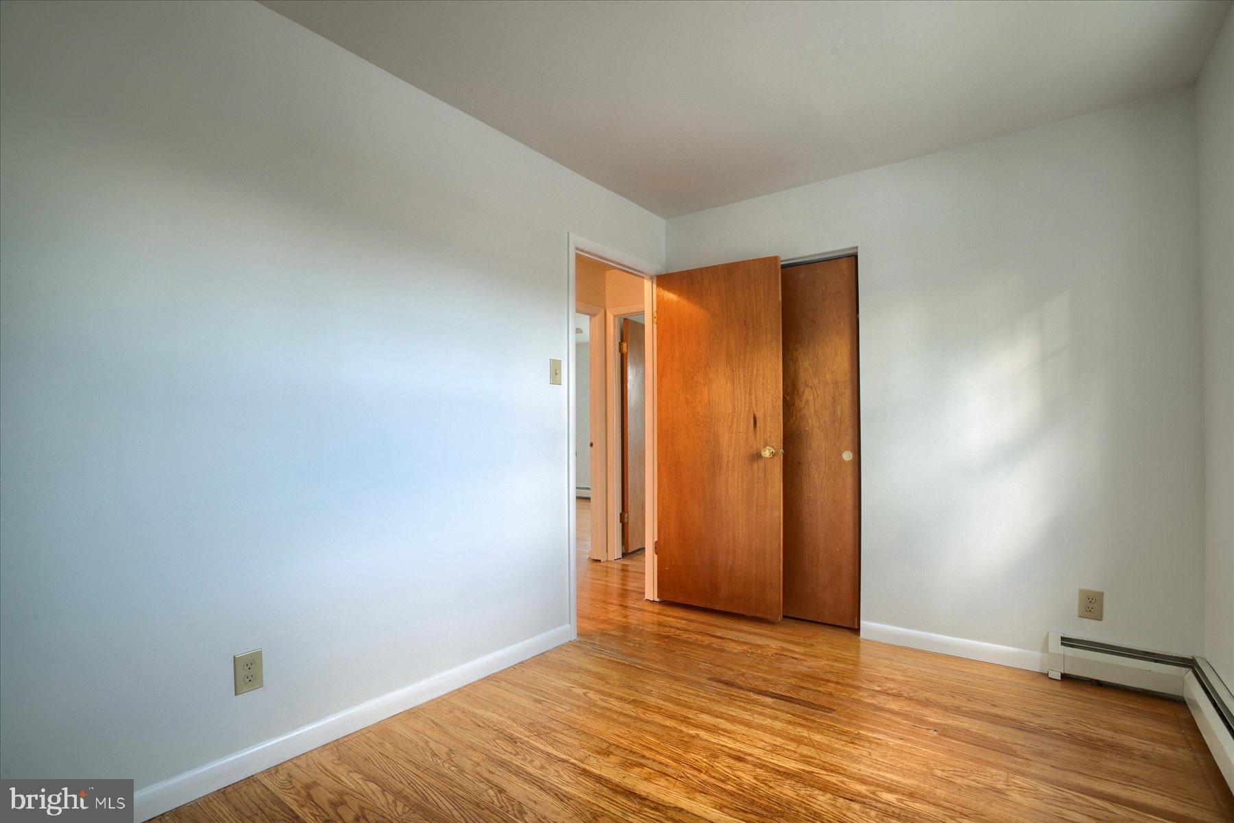 13067 Stevens Road Philadelphia, PA 19116 - Photo 12 of 26