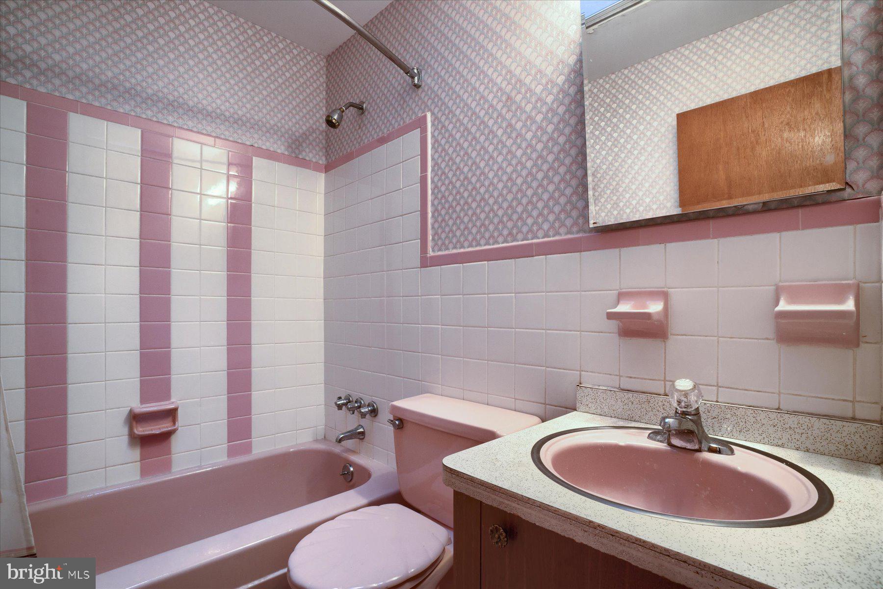 13067 Stevens Road Philadelphia, PA 19116 - Photo 10 of 26