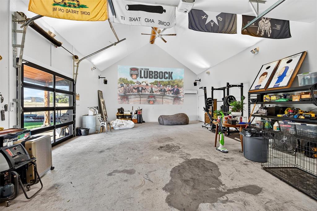 5816 Luella Road Sherman, TX 75090 - Photo 28 of 36 a view of a room with gym equipment