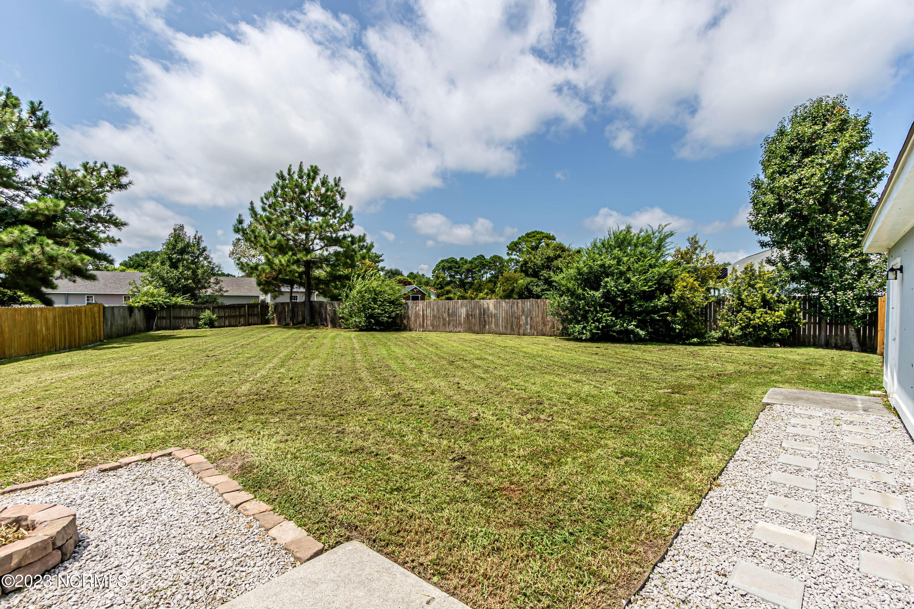 208 Parnell Road Hubert, NC 28539 - Photo 40 of 54 Backyard