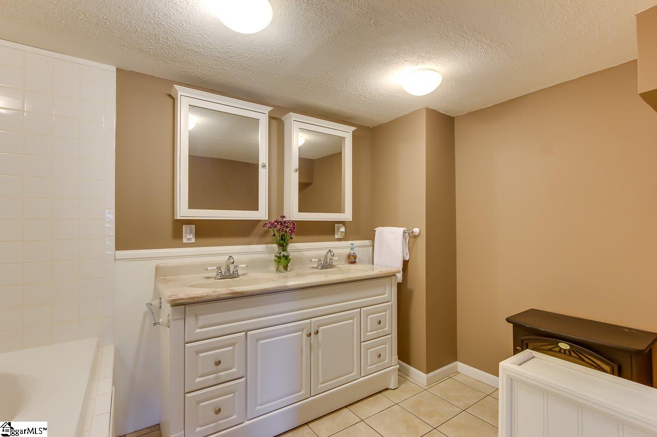 524 Bates Crossing Road Travelers Rest, SC 29690 - Photo 26 of 36