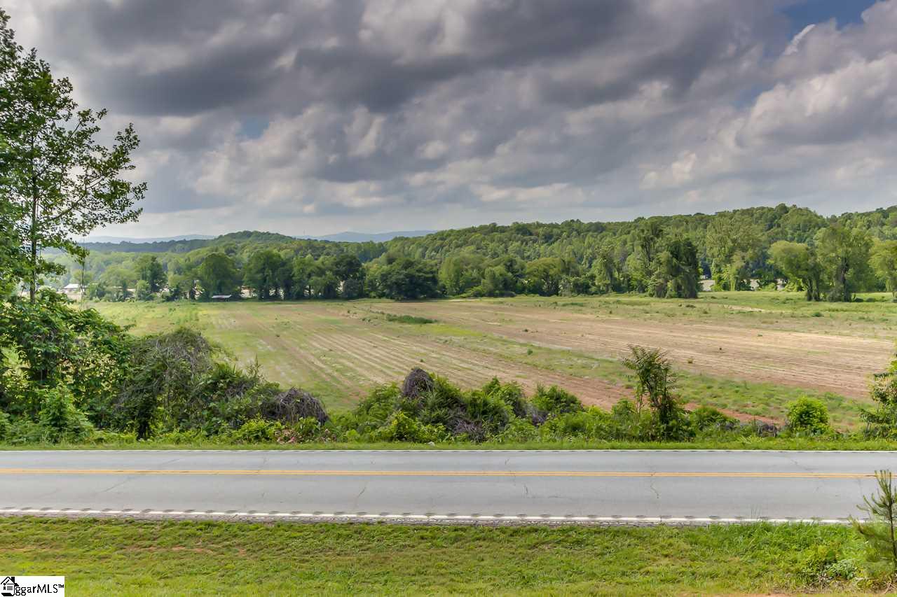 524 Bates Crossing Road Travelers Rest, SC 29690 - Photo 6 of 36