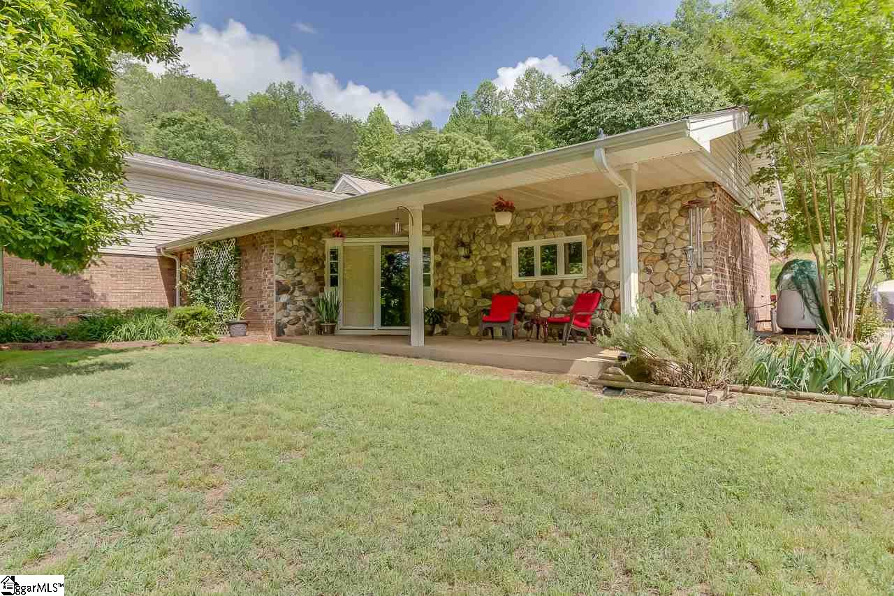 524 Bates Crossing Road Travelers Rest, SC 29690 - Photo 7 of 36