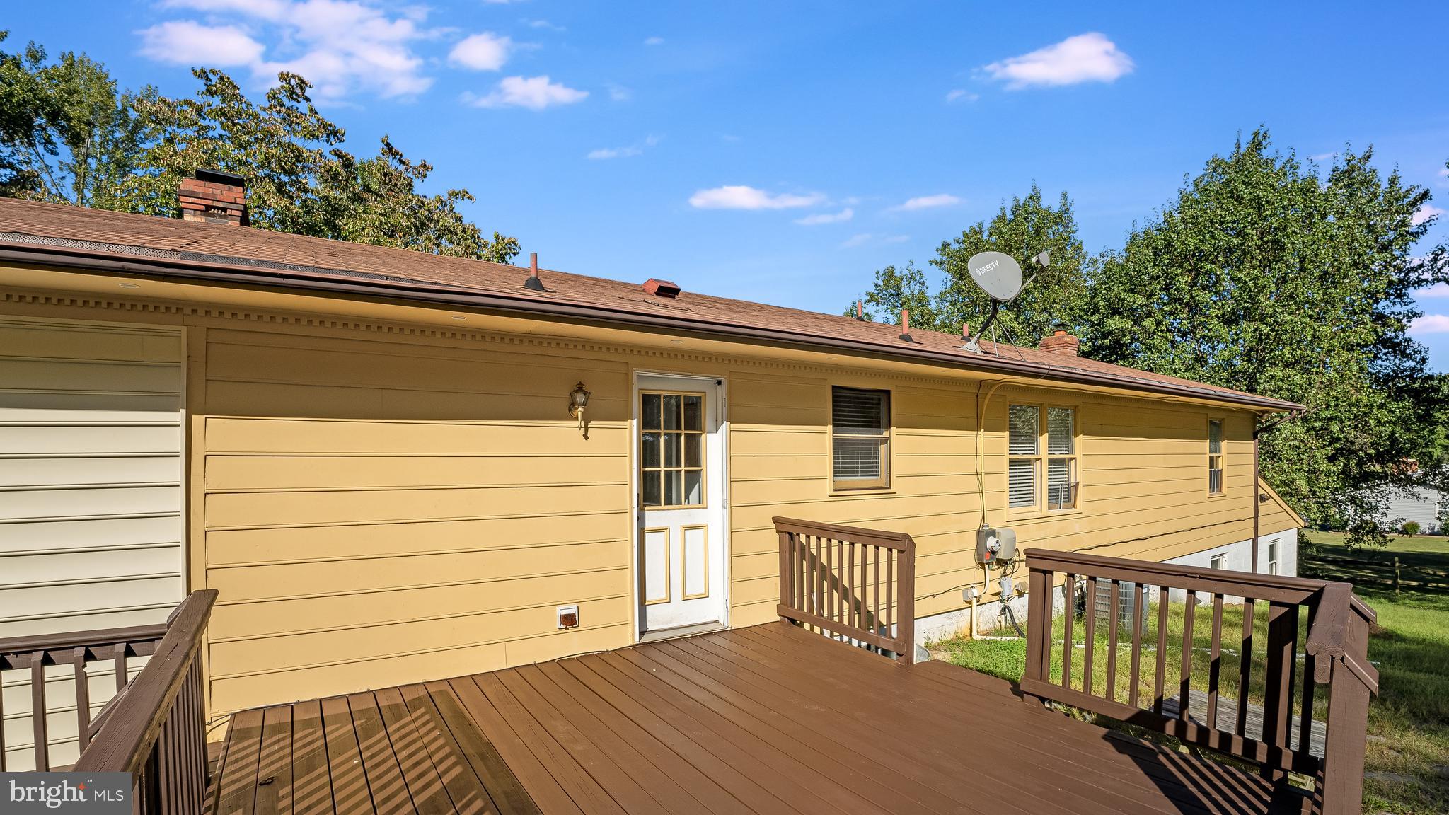 348 Chapel Green Road Fredericksburg, VA 22405 - Photo 24 of 27 DECK