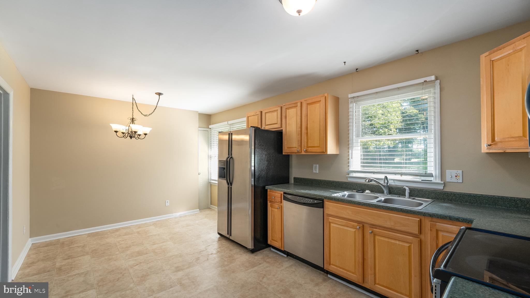 348 Chapel Green Road Fredericksburg, VA 22405 - Photo 9 of 27 KITCHEN