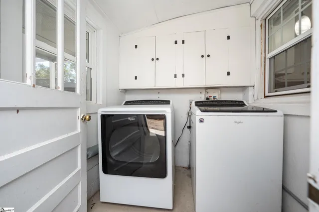 $2,495 | 14 Traxler Street, Greenville, SC 29607