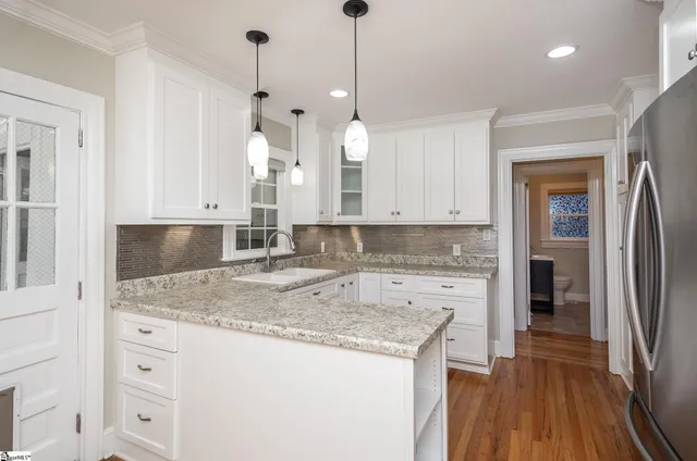 $2,495 | 14 Traxler Street, Greenville, SC 29607