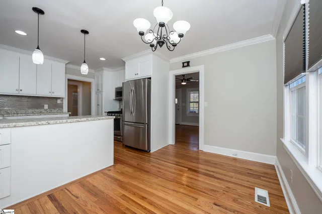 $2,495 | 14 Traxler Street, Greenville, SC 29607