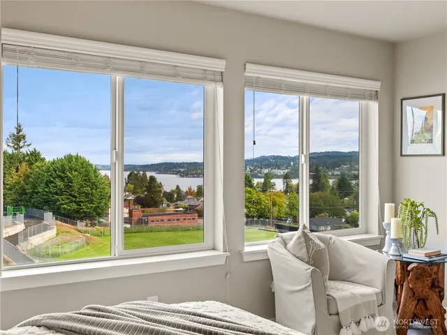 $899,000 | 8253 South 118th Street, Seattle, WA 98178