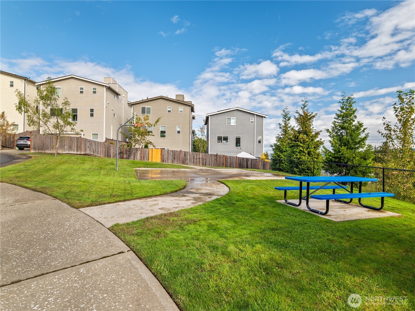 8253 South 118th Street Seattle, WA 98178 - Photo 37 of 40