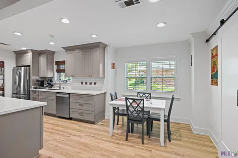 $425,000 | 9979 Hackberry Drive, Baton Rouge, LA 70809