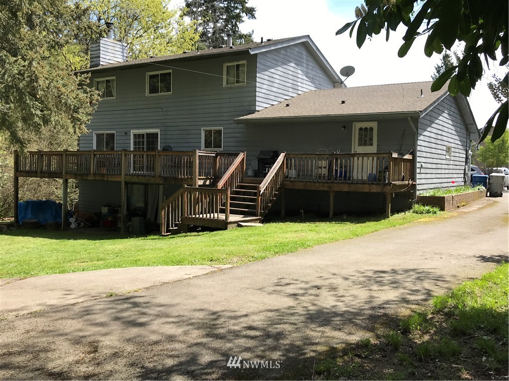 5320 Northeast 10th Street Renton, WA 98059 - Photo 4 of 14 Gallery Image 4