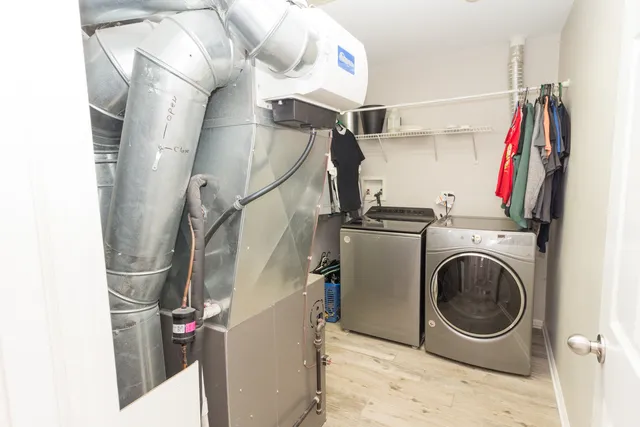 $389,000 | 3271 Cool Springs Court, Naperville, IL 60564