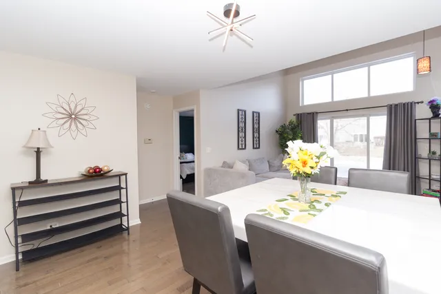 $389,000 | 3271 Cool Springs Court, Naperville, IL 60564