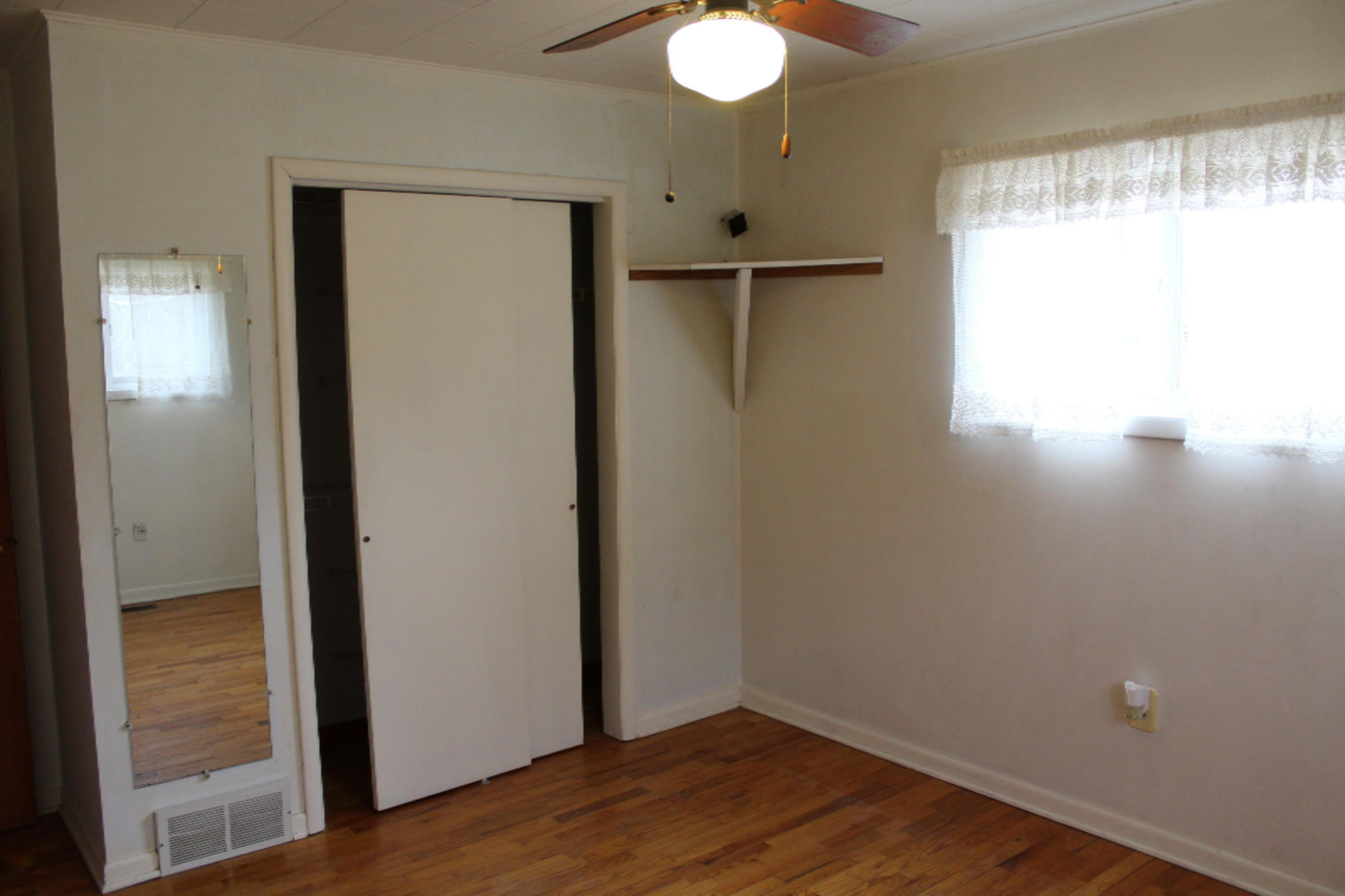 9665 Colby Road Greenville, MI 48838 - Photo 13 of 29 Bedroom Closet