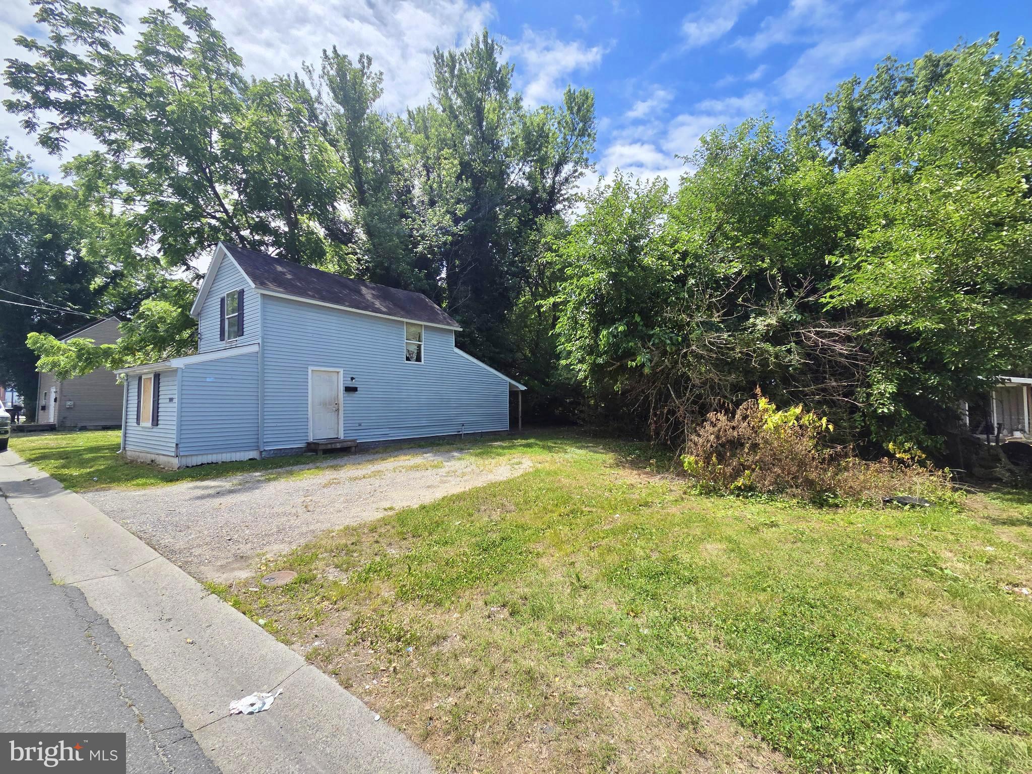 618 Cross Street Cambridge, MD 21613 - Photo 1 of 5