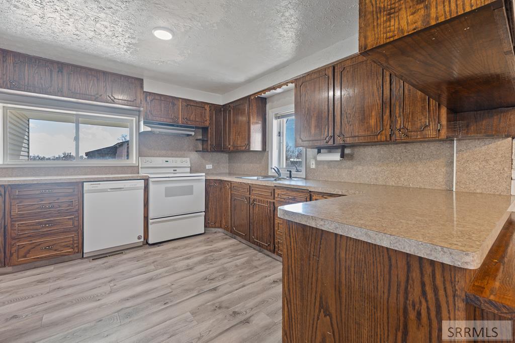 3756 East 800 North Rigby, ID 83442 - Photo 15 of 56