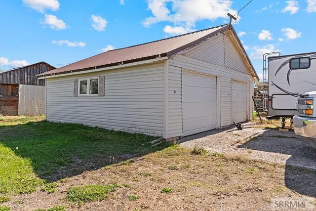 $699,999 | 3756 East 800 North, Rigby, ID 83442