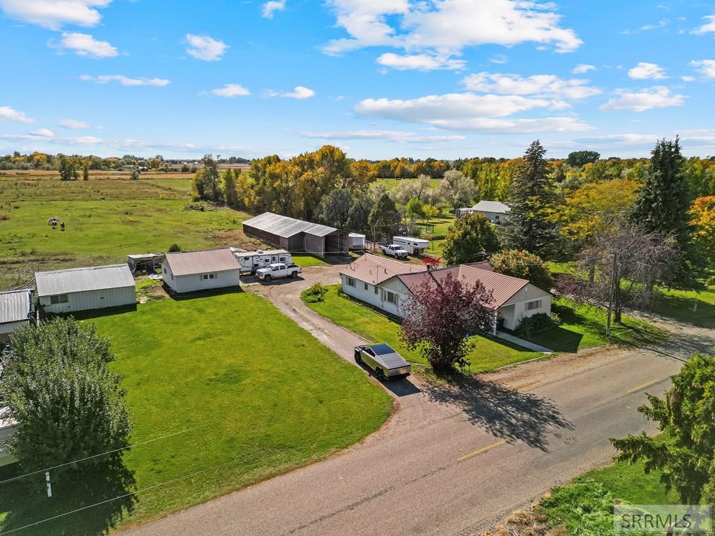 3756 East 800 North Rigby, ID 83442 - Photo 3 of 34