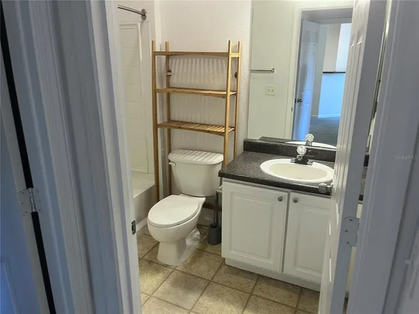 $1,300 | 4802 51st Street West, Unit 311, Bradenton, FL 34210