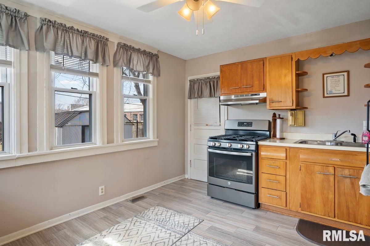 2179 South 10th Street Springfield, IL 62703 - Photo 16 of 30