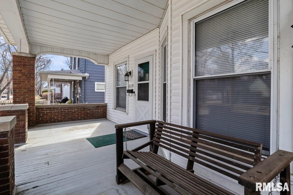 2179 South 10th Street Springfield, IL 62703 - Photo 3 of 30