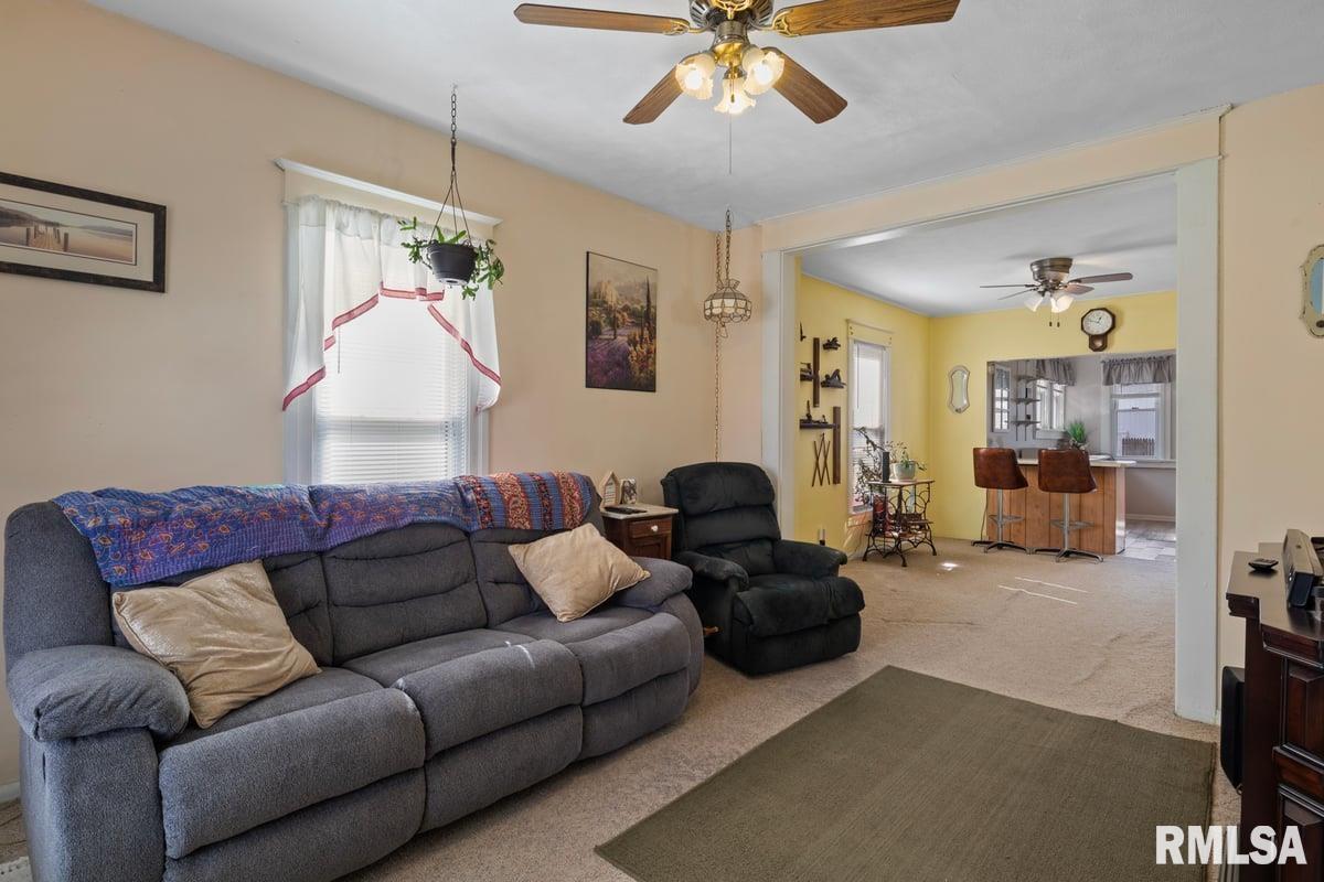 2179 South 10th Street Springfield, IL 62703 - Photo 4 of 30