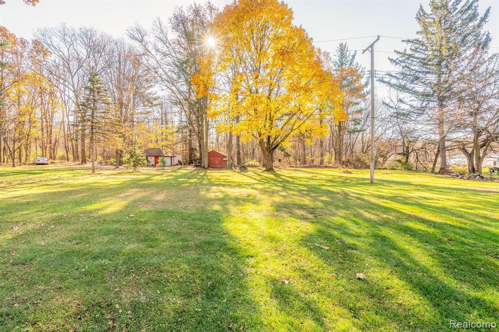 41721 Riggs Road Belleville, MI 48111 - Photo 4 of 42