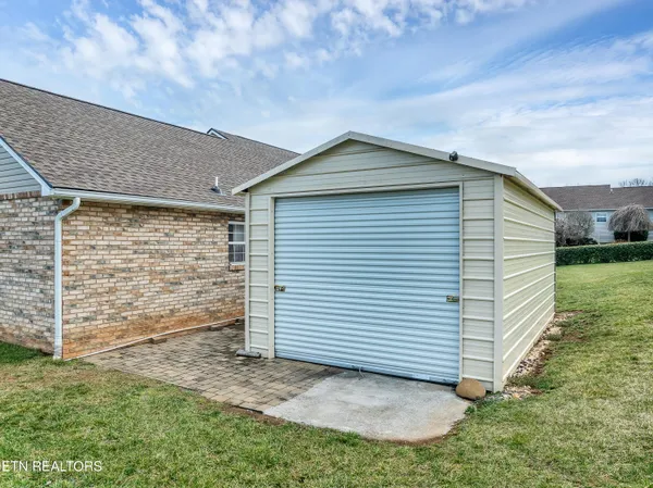 $415,000 | 1715 Morning Glory Court, Sevierville, TN 37862