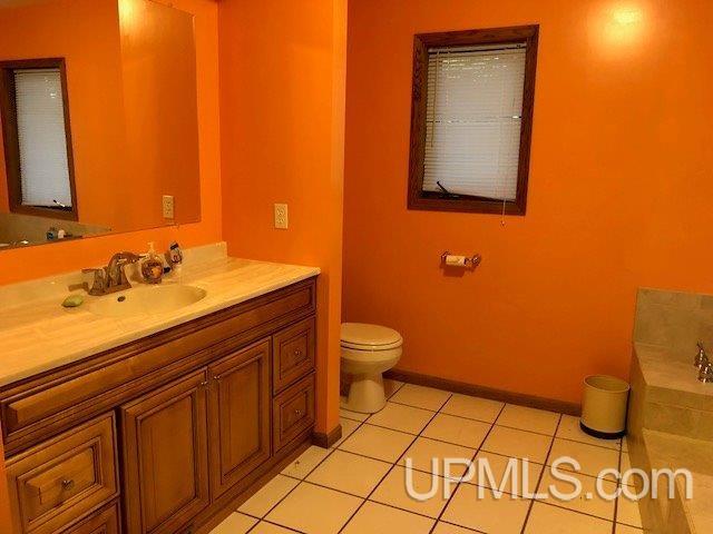 7768 Tipperary Road Gladstone, MI 49837 - Photo 17 of 22 Gallery Image 17