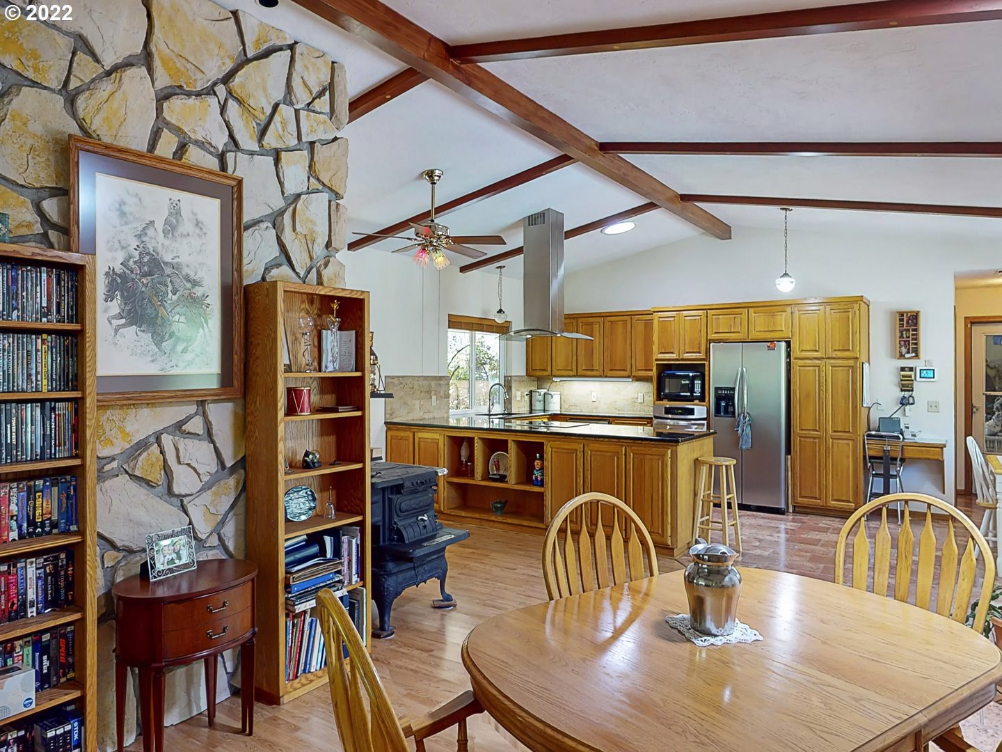 25605 Perkins Road Veneta, OR 97487 - Photo 7 of 29 Gallery Image 7