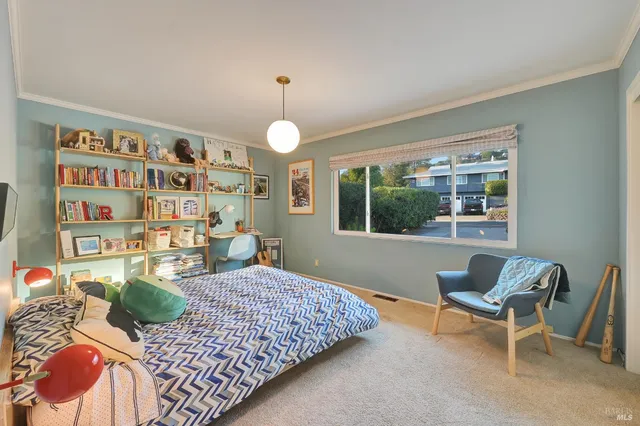 $1,575,000 | 28 Bonnie Banks Way, San Rafael, CA 94901