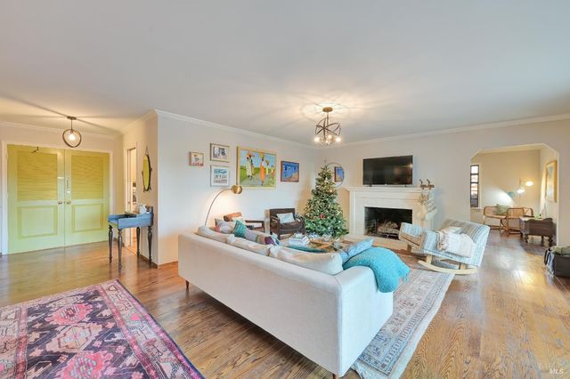 $1,575,000 | 28 Bonnie Banks Way, San Rafael, CA 94901