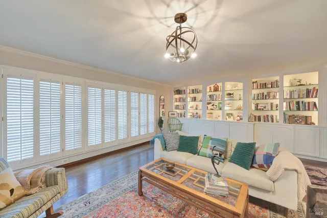 $1,575,000 | 28 Bonnie Banks Way, San Rafael, CA 94901