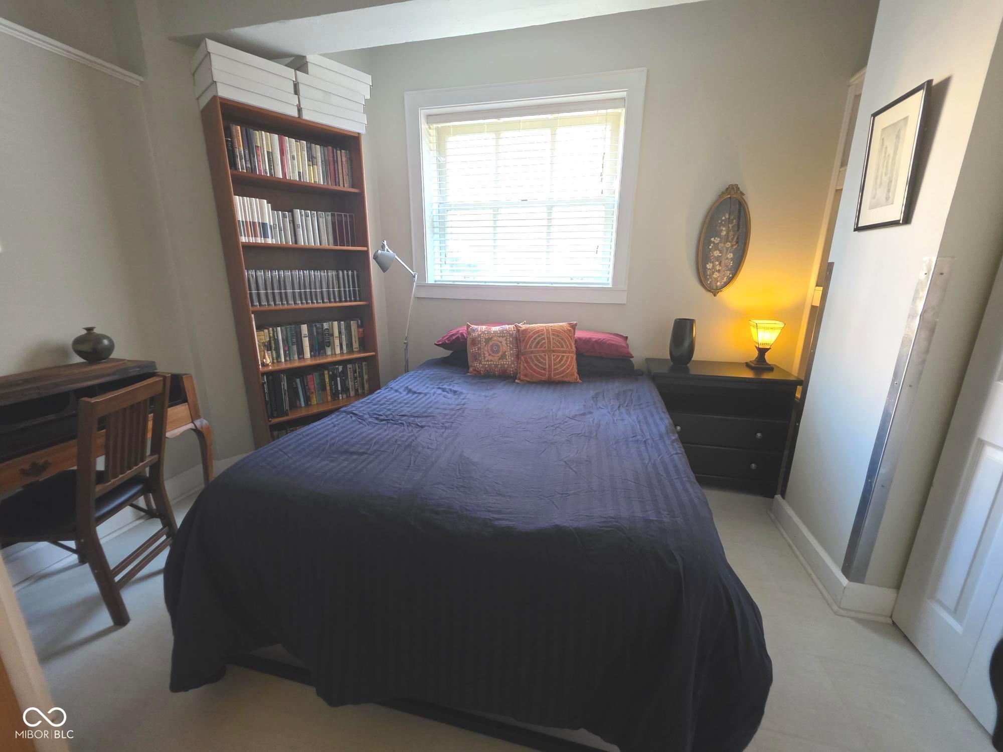 230 9th Street, Unit 111 Indianapolis, IN 46204 - Photo 15 of 17