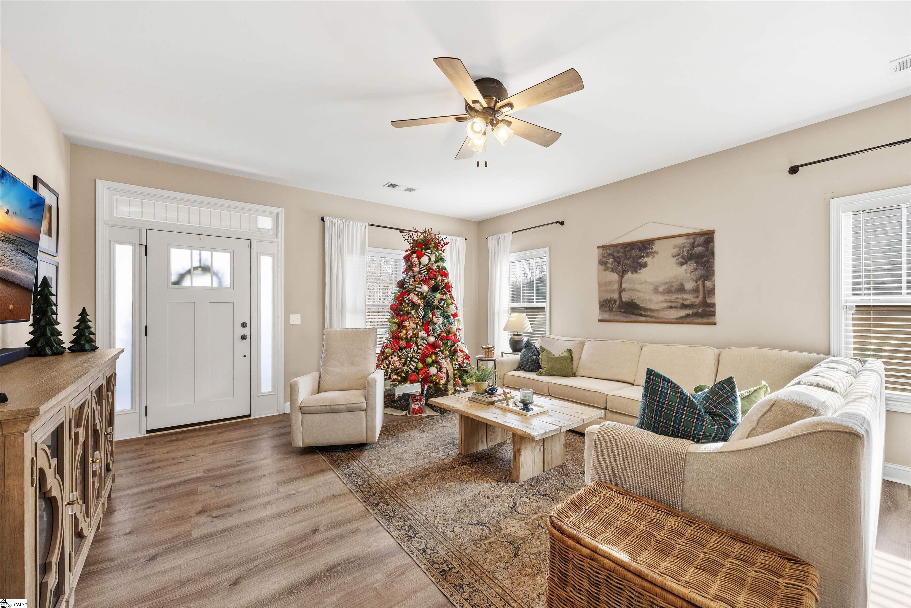 1027 Edenbrooke Circle Anderson, SC 29621 - Photo 6 of 48