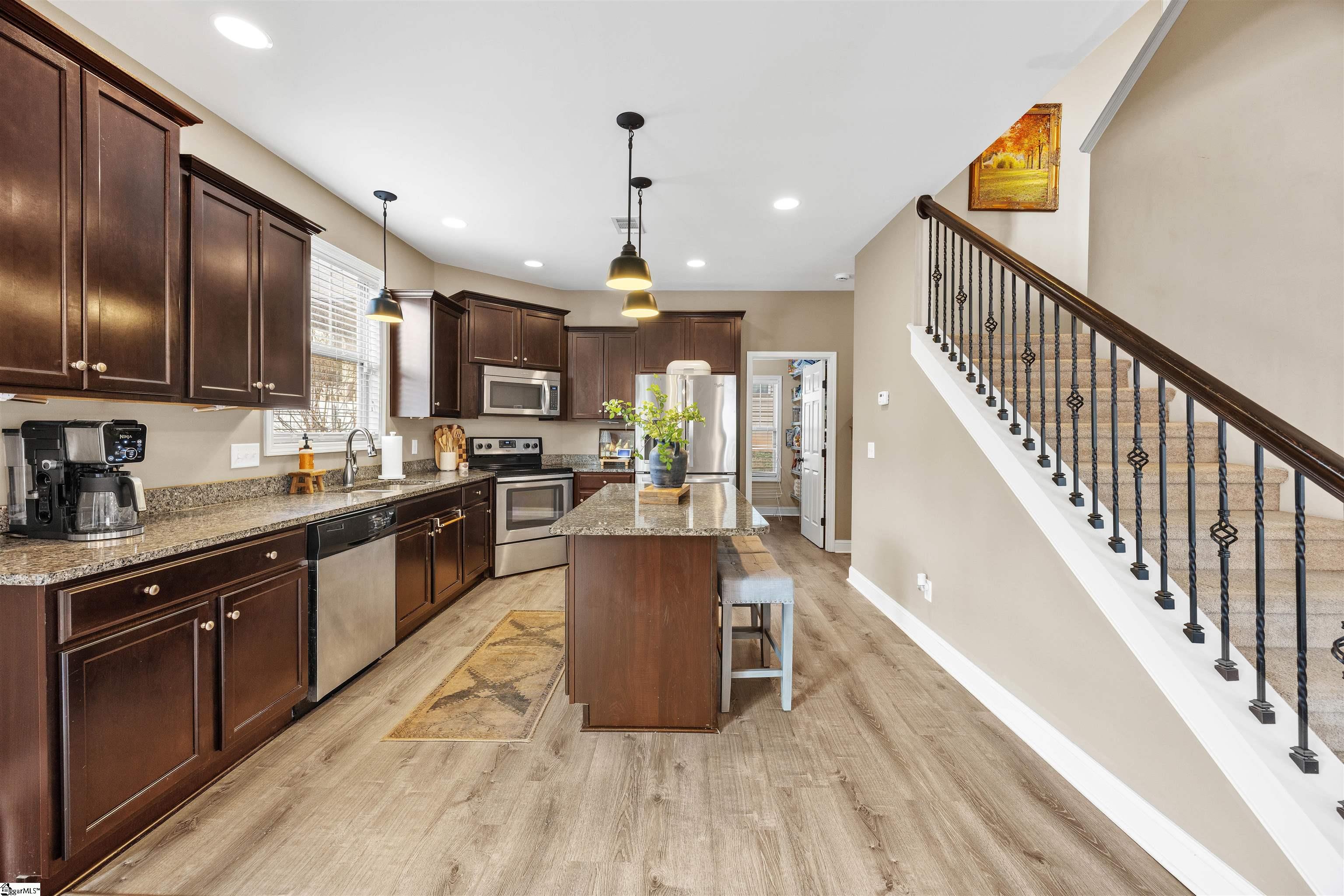 1027 Edenbrooke Circle Anderson, SC 29621 - Photo 10 of 48