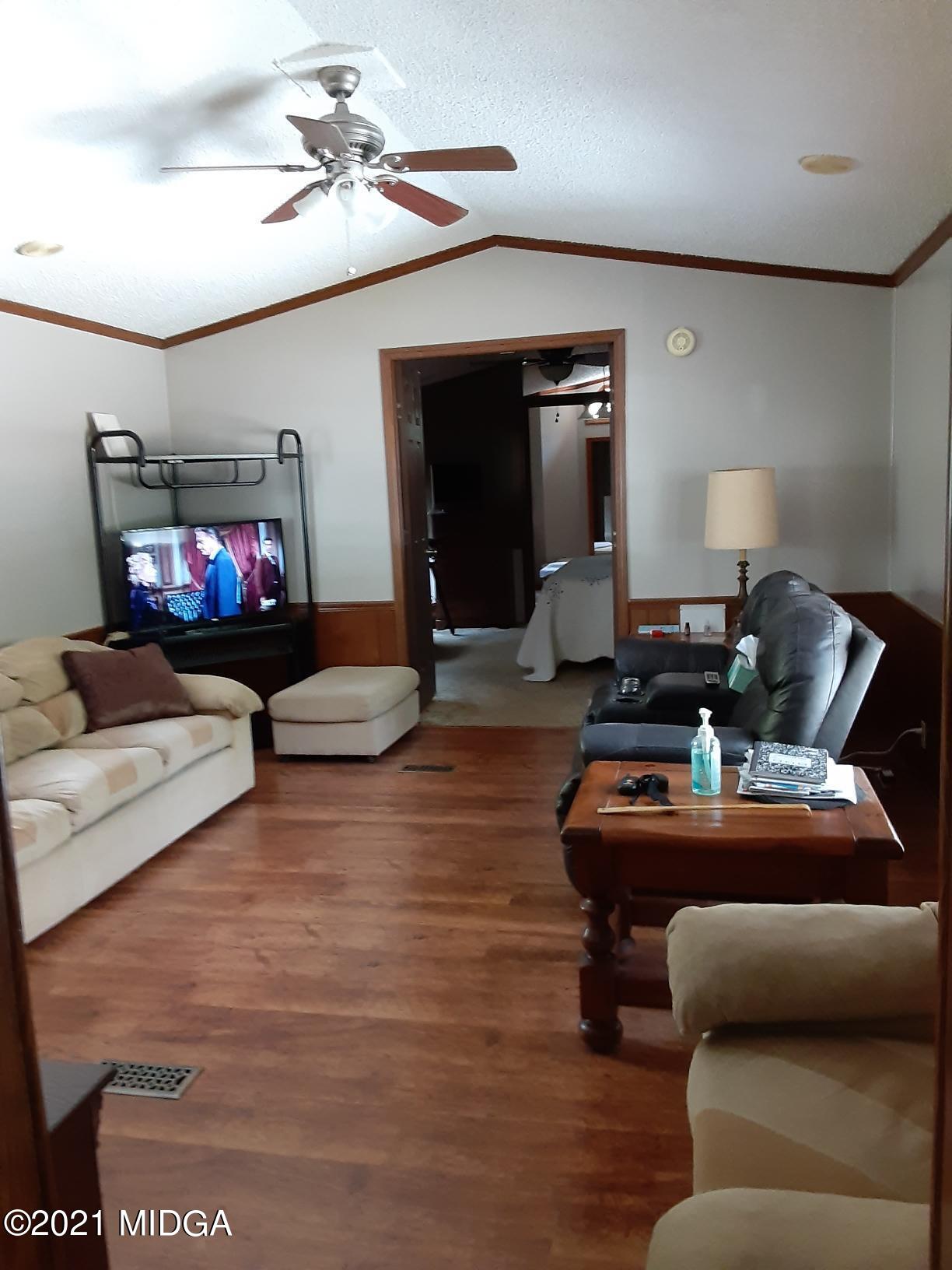 Livingroom3