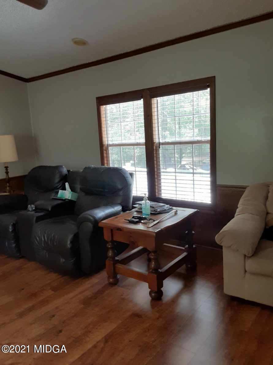 Livingroom1