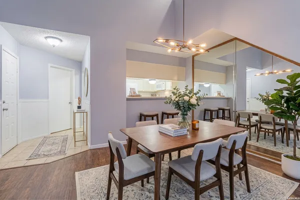 $120,000 | 10527 Perrin Beitel, Unit C211, San Antonio, TX 78217