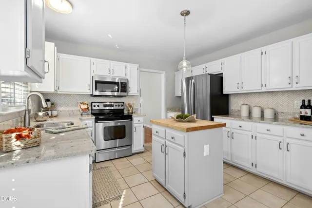 $440,000 | 12133 Mabledon Court, Raleigh, NC 27613