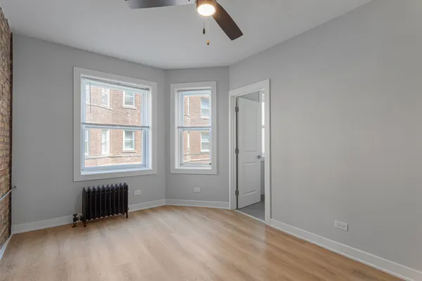 $2,008 | 7381 North Damen Avenue, Unit 2E, Chicago, IL 60645