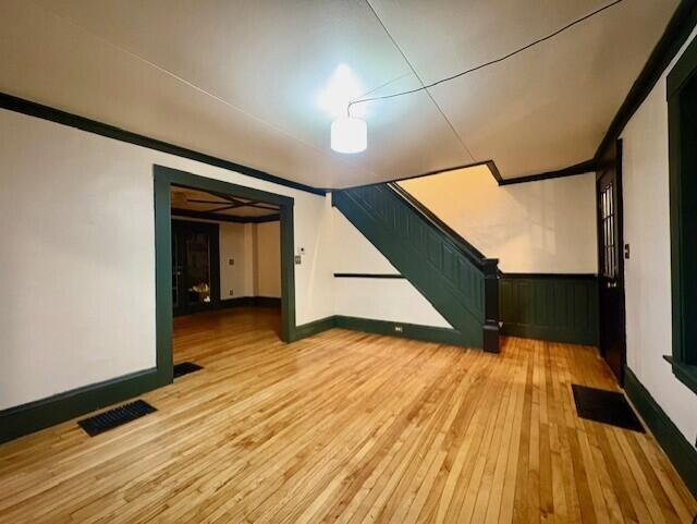 28 Elm Street Sanford, ME 04073 - Photo 7 of 16 Living