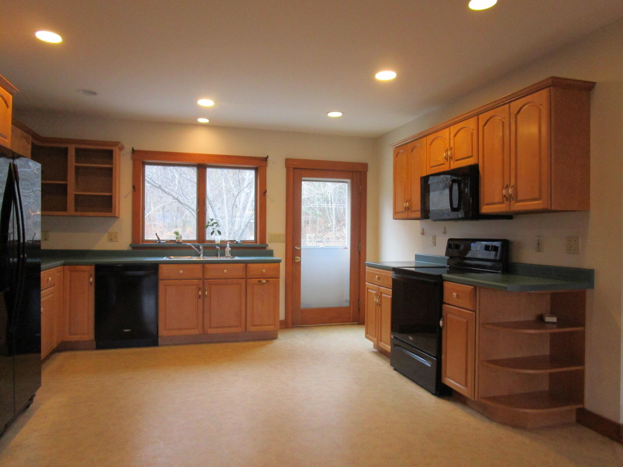 11 Twitchell Road Bryant Pond, ME 04219 - Photo 5 of 90 OO