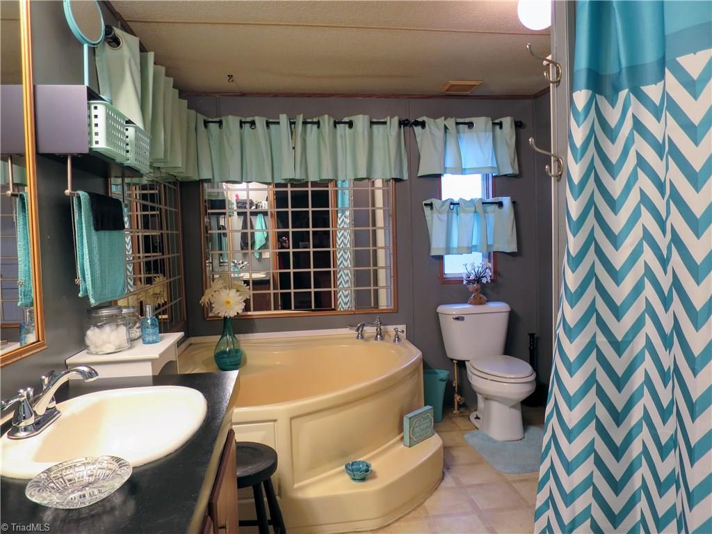 495 Joe Hege Road Clemmons, NC 27012 - Photo 16 of 24 Gallery Image 16
