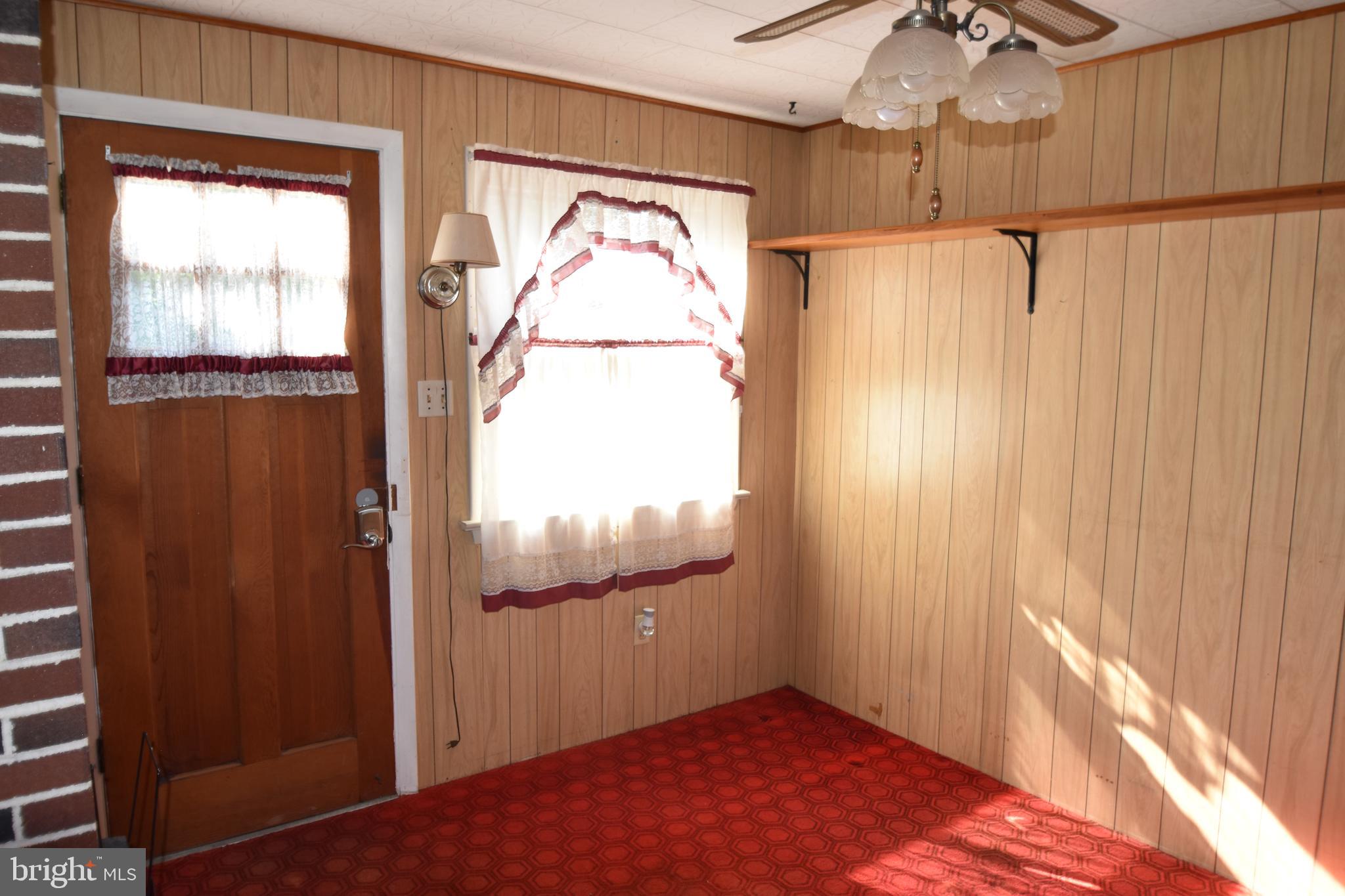 1235 Ridge Road Sellersville, PA 18960 - Photo 8 of 33